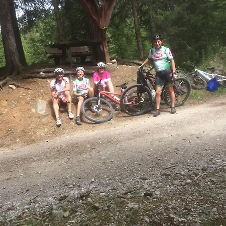Kramhuter 2*